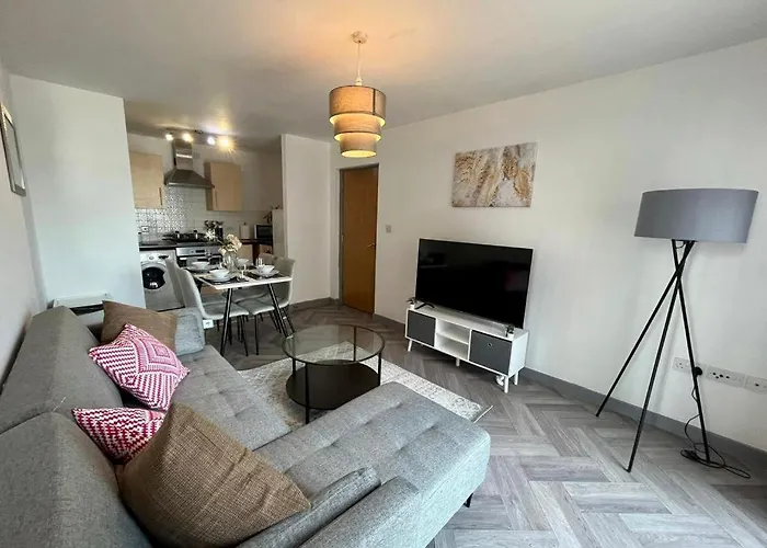 Luxury 02 Academy City Centre 2 Bed Apartment Mailbox Bullring Leisure & Families